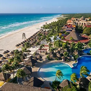 5* Üdülőközpont Iberostar Waves Quetzal